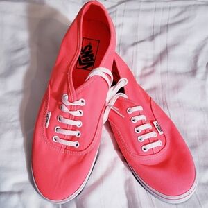 VANS neon orange tennis shoes Size 8.5